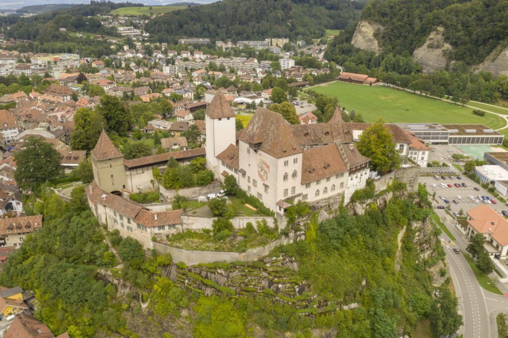 Schloss Burgdorf (Drohnenaufnahme vom Sommer 2019, Philippe Johner, Archäologischer Dienst des Kantons Bern)