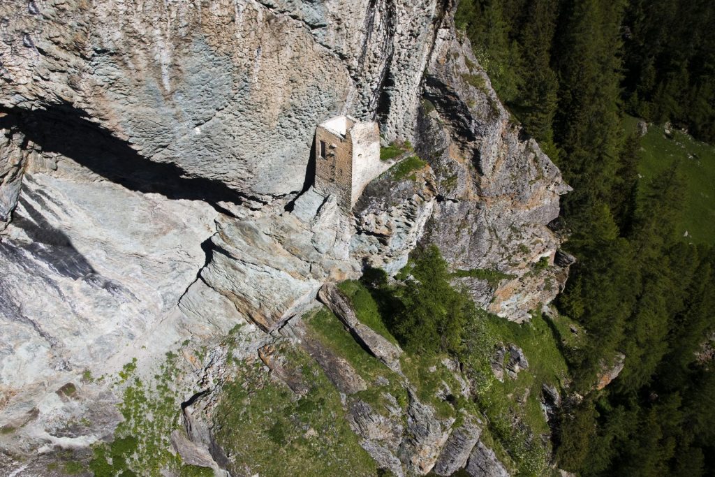 Surses GR, Marmorera, Burg Marmels, © azoom.ch, Martin Scheel, Chur